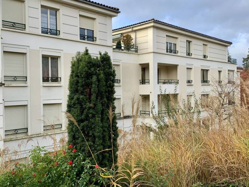 Maison à louer, 32m², CHARBONNIERES LES BAINS