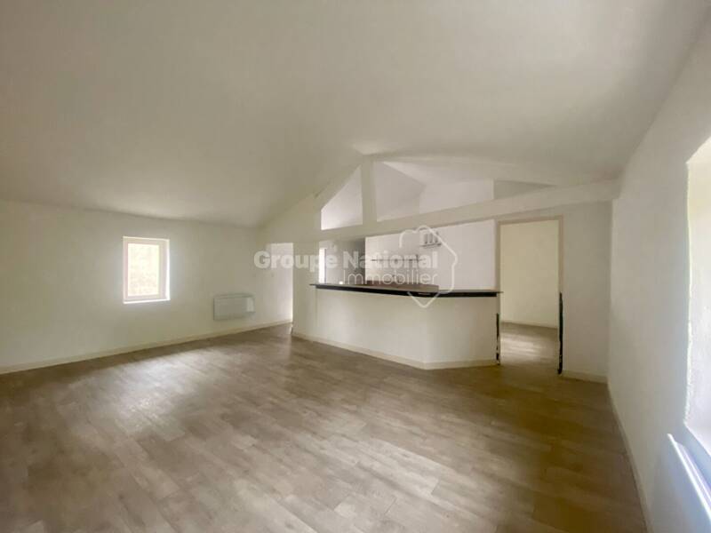 Maison à louer, 50m², VALREAS