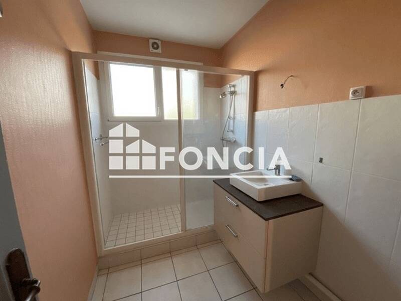 Maison à louer, 91m², GUILHERAND GRANGES