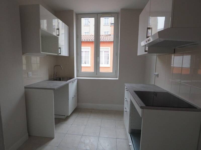 Maison à louer, 74m², CALUIRE ET CUIRE