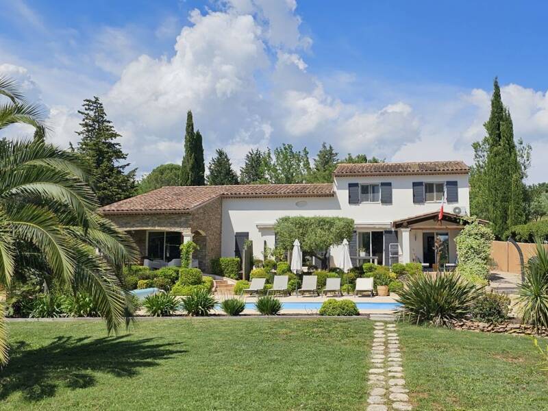 Maison à vendre, 200m², BAGNOLS EN FORET