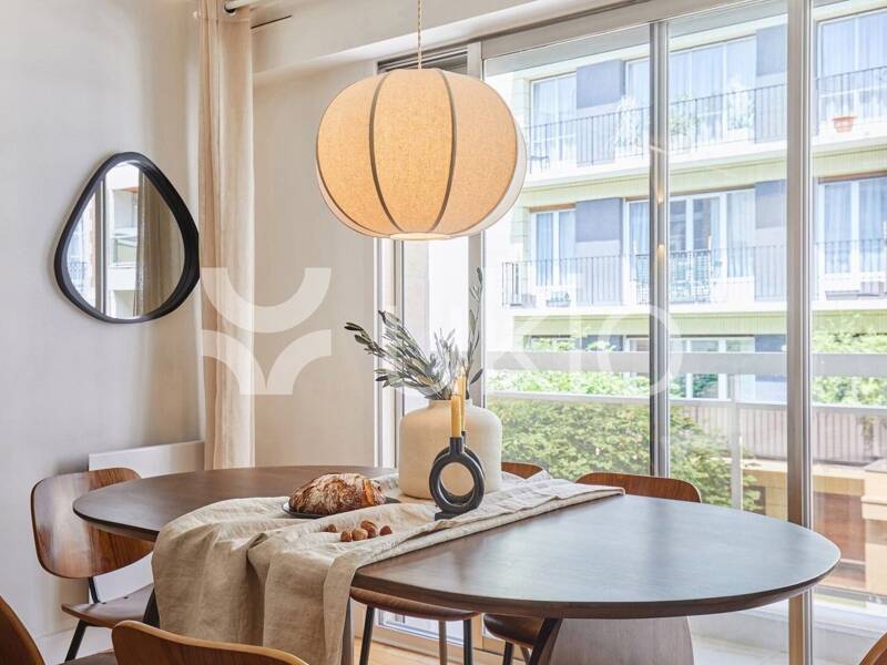 Maison à louer, 84m², PARIS 16E