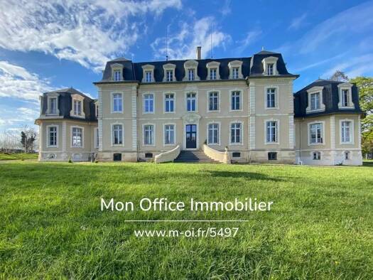 Château à vendre 1 880 000 € 36 pièces 10 chambres 1 389 m² 160 000 m² de terrain Chazemais 03370