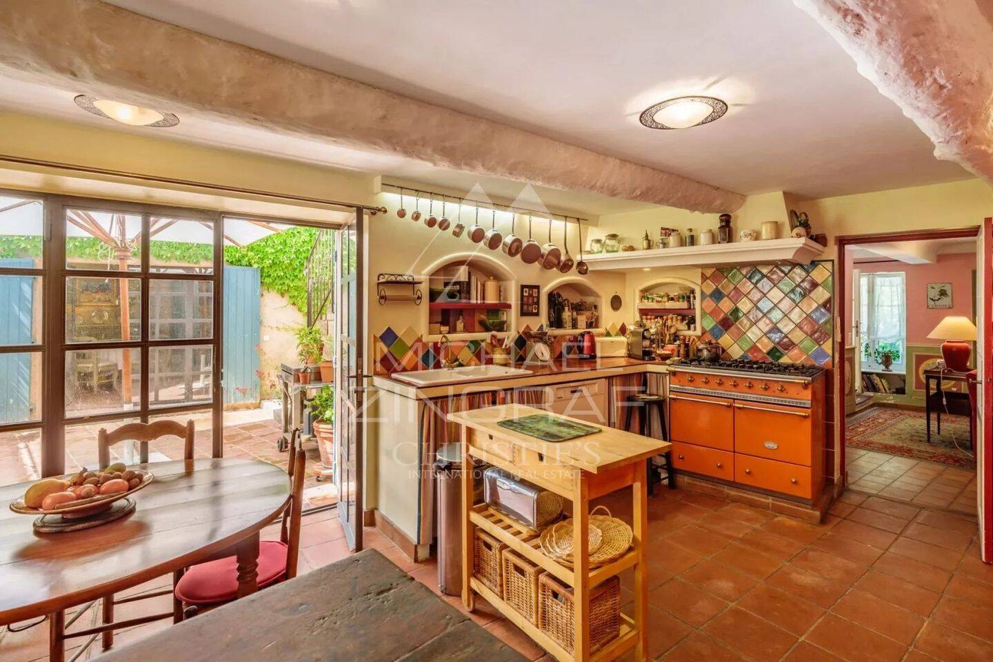 Maison à vendre, 323m², LOURMARIN