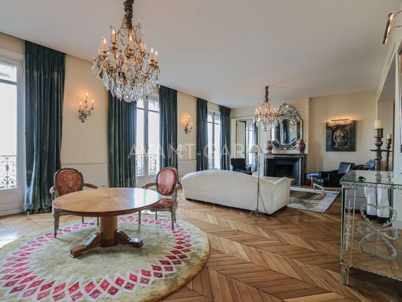 Maison à louer, 282m², PARIS 16E