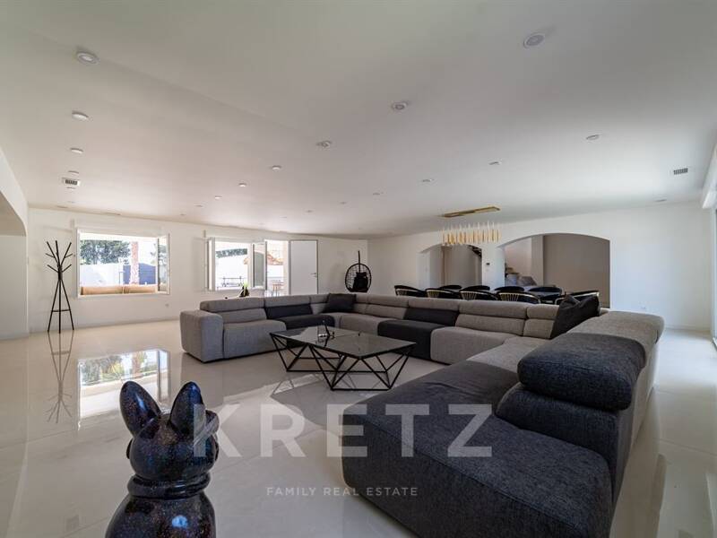 Maison à vendre, 402m², NIMES