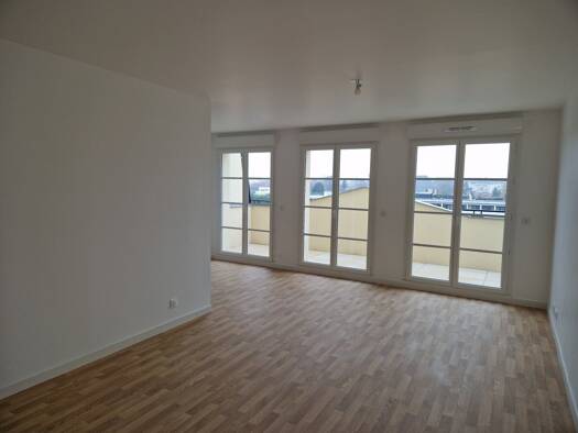 Appartement à louer - Première occupation 1 874 € 4 pièces 3 chambres 88,5 m² Étage 5/7 Hachette Le Plessis-Robinson 92350
