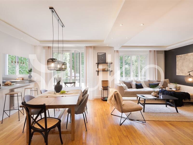 Maison à louer, 117m², PARIS 16E