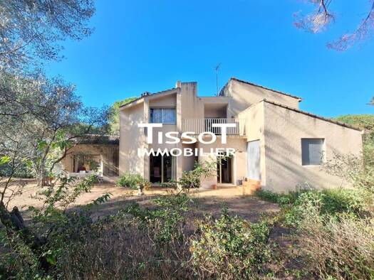 Maison à vendre 550 000 € 5 pièces 3 chambres 185 m² 2 677 m² de terrain Langlade 30980