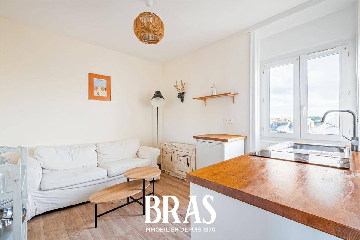 Maison à vendre, 29m², LE POULIGUEN