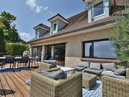 Maison à vendre 450 000 € 7 pièces 5 chambres 198 m² 1 384 m² de terrain Bonneil 02400