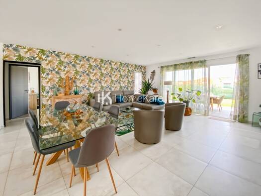 Maison de plain-pied à vendre 265 000 € 4 pièces 3 chambres 110 m² 500 m² de terrain Marmande 47200