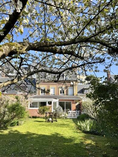 Maison à vendre 229 000 € 6 pièces 4 chambres 140 m² 400 m² de terrain Centre Ancien Caudebec-Lès-Elbeuf 76320
