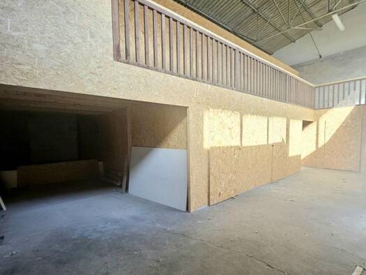 Local commercial à vendre 129 990 € 190 m² de surface de vente La Torte-Berre Dax 40100