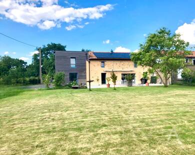 Maison à vendre 369 000 € 5 pièces 3 chambres 148 m² 5 300 m² de terrain Sèvremoine 49230
