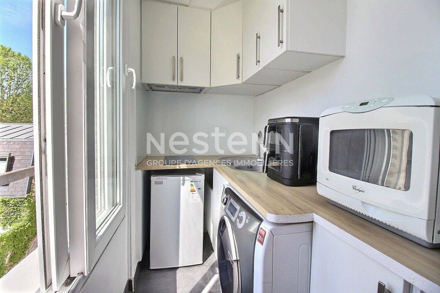 Maison à louer, 21m², COURBEVOIE