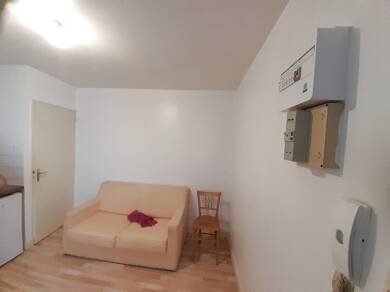Appartement à louer 250 € 1 pièce 14 m² 1er étage Aurillac 15000