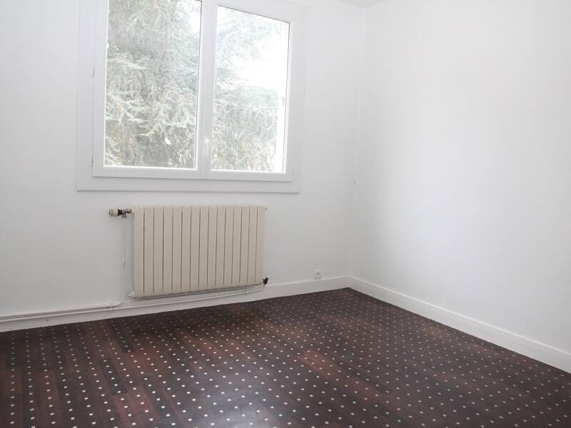 Maison à louer, 67m², CHALETTE SUR LOING