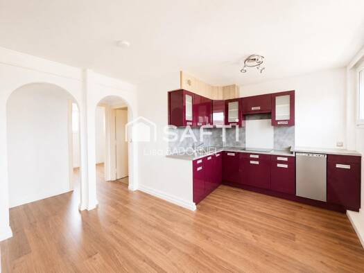 Appartement à vendre 60 000 € 3 pièces 2 chambres 49 m² Étage 7/7 Kellermann Saint-Dié-des-Vosges 88100
