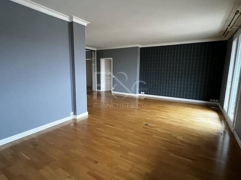 Maison à louer, 84m², LYON 3E