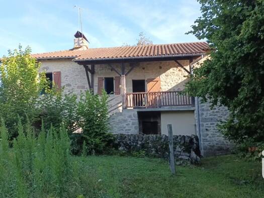 Maison à vendre 153 000 € 3 pièces 3 chambres 59 m² 4 055 m² de terrain Lauresses 46210