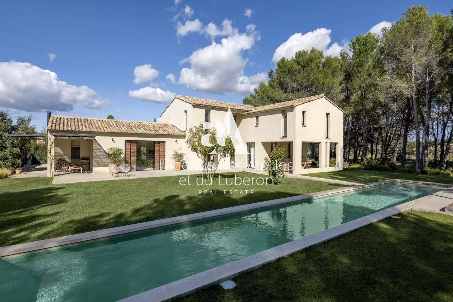Maison à vendre, 300m², EYGALIERES