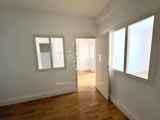 Espace bureau à vendre 350 000 € 51,1 m² de bureaux Diderot-Domaine du Bois Vincennes 94300