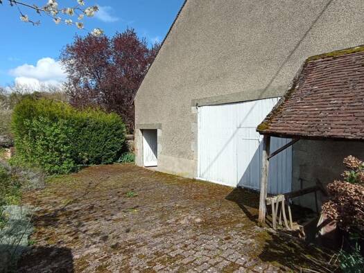 Maison à vendre 134 000 € 6 pièces 3 chambres 124 m² 324 m² de terrain Lorris 45260