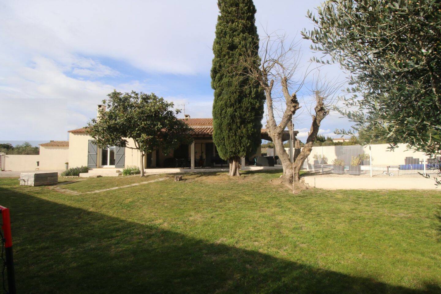 Maison à vendre, 134m², FONTVIEILLE
