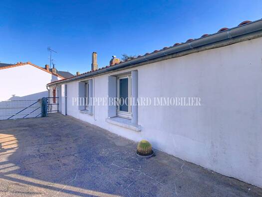 Appartement à louer 540 € 2 pièces 1 chambre 41,4 m² RDC Le Poiré-sur-Vie 85170