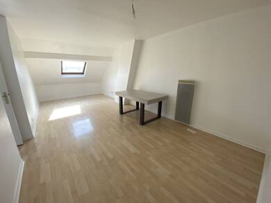 Appartement à louer - Neuf 1 200 € 3 pièces 2 chambres 64 m² Dernier étage, Étage 3/3 L'Etang Le Bourget 93350