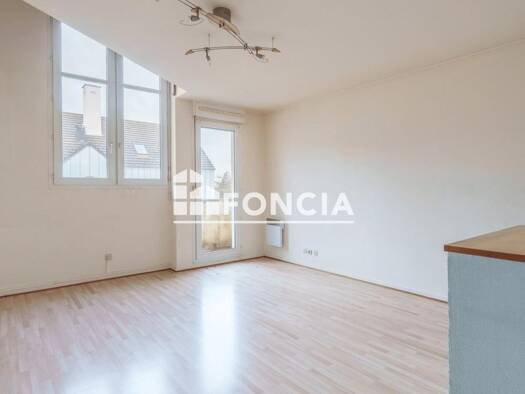 Duplex à vendre 141 500 € 2 pièces 1 chambre 52 m² Étage 3/3 Abattoirs Dijon 21000