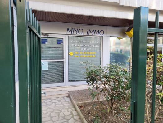 Espace bureau à vendre 390 000 € 155 m² de bureaux Conflans Charenton-le-Pont 94220