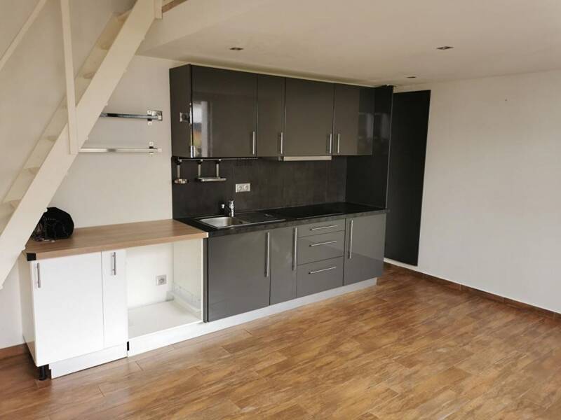 Maison à louer, 20m², SAINT MAUR DES FOSSES