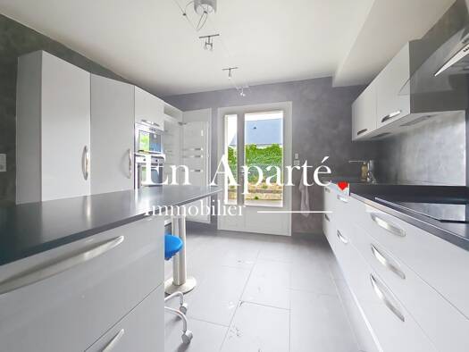 Maison à vendre 334 000 € 7 pièces 5 chambres 156 m² 1 113 m² de terrain Anctoville sur Boscq 50400