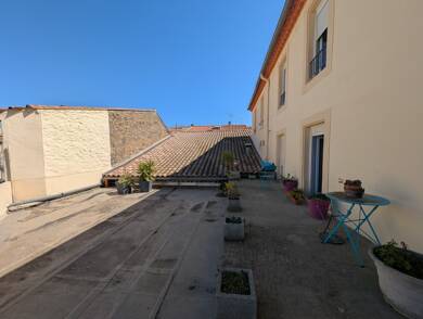 Immeuble à vendre 385 000 € 938 m² Lezignan Corbieres 11200