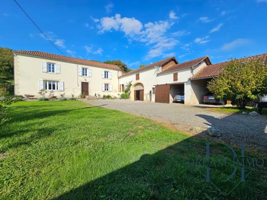 Maison à vendre 249 000 € 6 pièces 4 chambres 172 m² 8 300 m² de terrain Marciac 32230