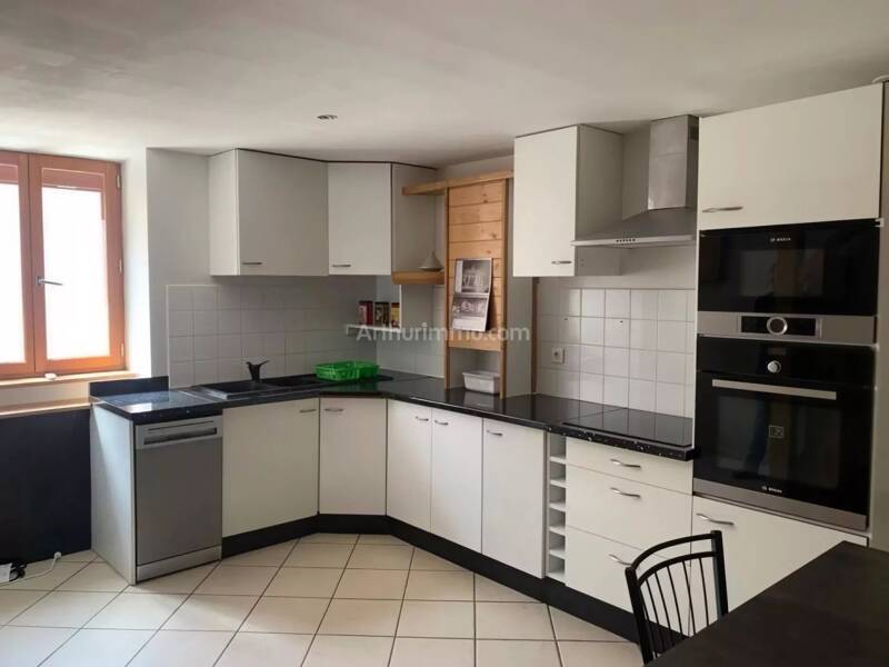 Maison à louer, 71m², BELLEY