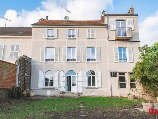 Maison de ville à vendre 352 000 € 7 pièces 5 chambres 207 m² 436 m² de terrain Centre Château-Thierry 02400