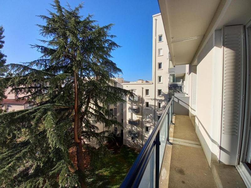 Maison à louer, 56m², LYON 8E