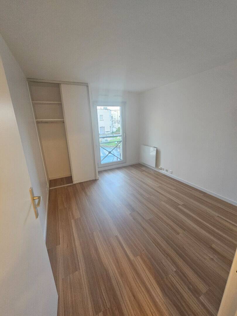 Maison à louer, 17m², LE KREMLIN BICETRE