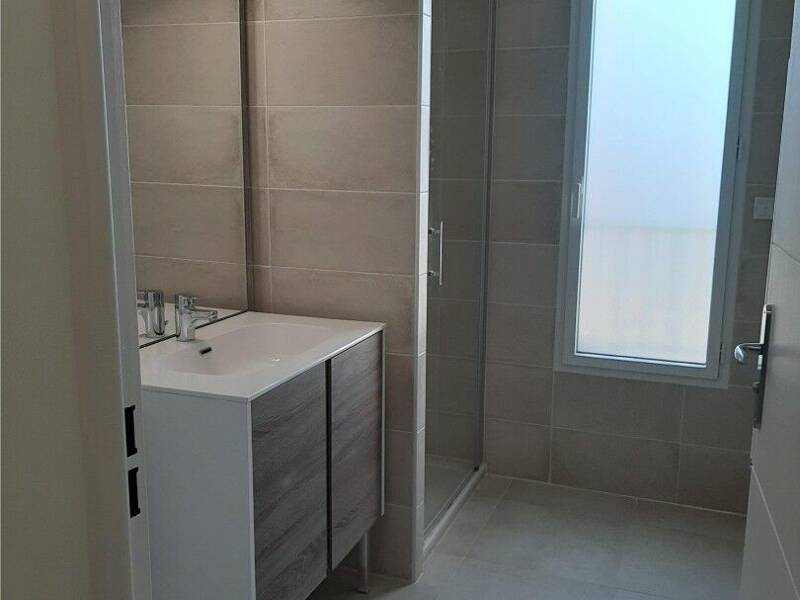 Maison à louer, 29m², VAULX EN VELIN