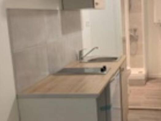 Appartement à louer 582 € 1 pièce 13,5 m² Étage 1/5 Montorgueil-Saint Denis Paris 2ème 75002