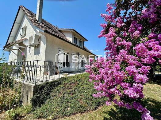 Pavillon à vendre 282 000 € 5 pièces 4 chambres 147 m² 1 458 m² de terrain Saint-Magne-de-Castillon 33350