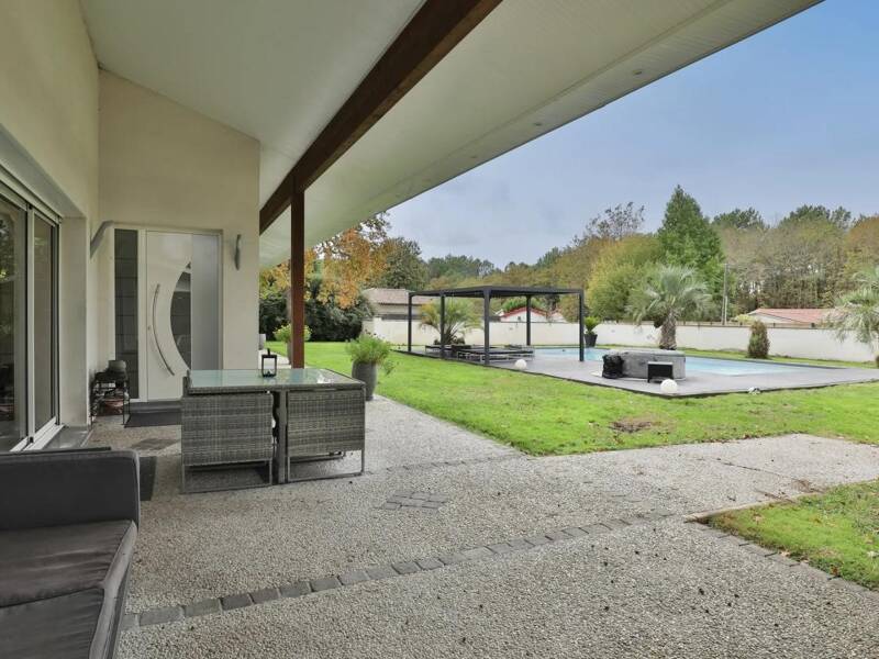 Maison à vendre, 180m², SALLES