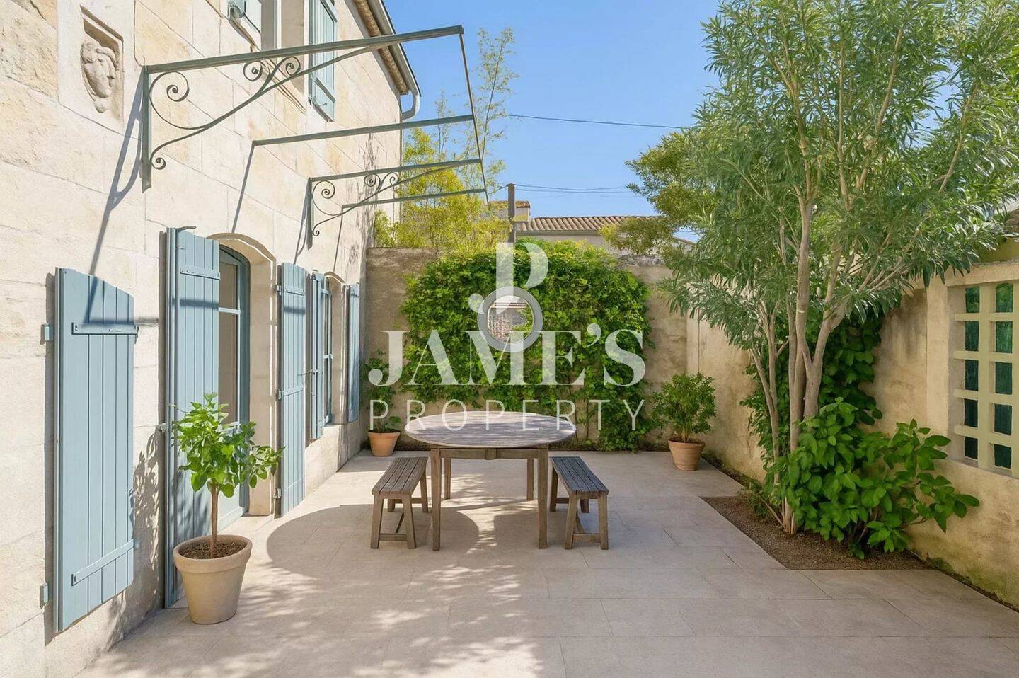 Maison à vendre, 158m², FONTVIEILLE