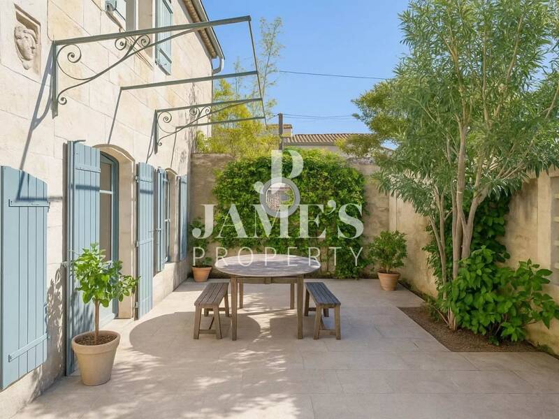 Maison à vendre, 158m², FONTVIEILLE