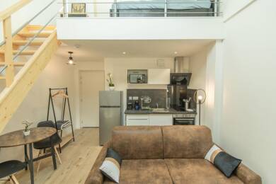 Appartement à louer 450 € 1 pièce 27 m² 2ème étage Centre Ville Saint-Quentin 02100