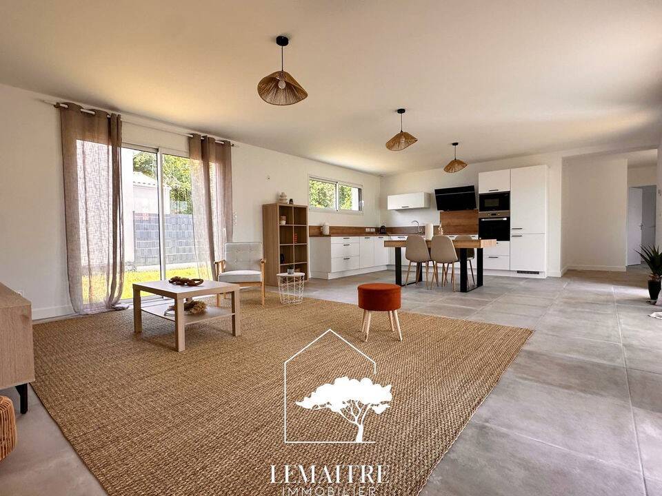 Maison à vendre, 136m², LES MATHES