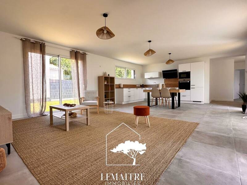 Maison à vendre, 136m², LES MATHES